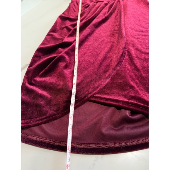 NWT InsNova Velvet Long-Sleeve Dress Body Con‎ Wine Maroon Size Small - Picture 7 of 9